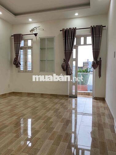 cho thuê nhà nguyên căn 2 mặt tiền hẻm 6m