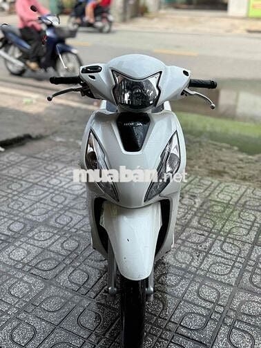 Honda Vision 2022 Trắng