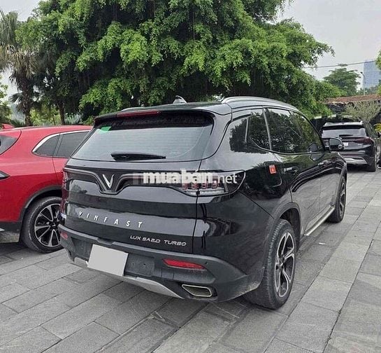 VinFast Lux SA Base 2019 2.0 Turbo Đen 80000 km