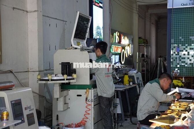 [TUYỂN THỢ QUẢNG CÁO] tại BÌNH TÂN