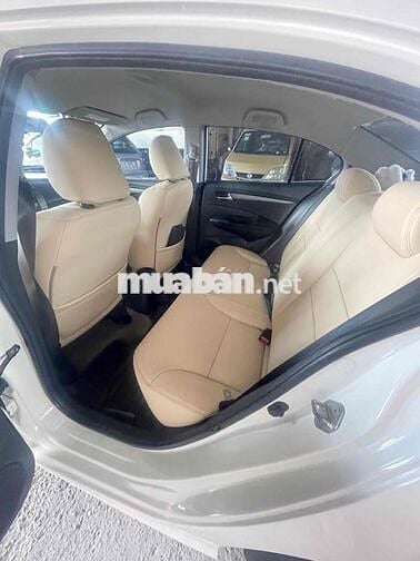Honda City 2014 Trắng 5 chỗ