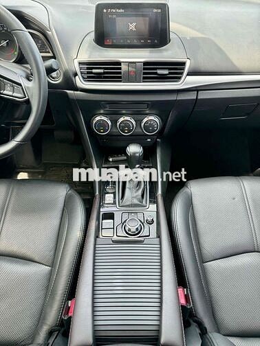 Mazda 3 1.5L Facelift 2017 Đỏ 22000 km