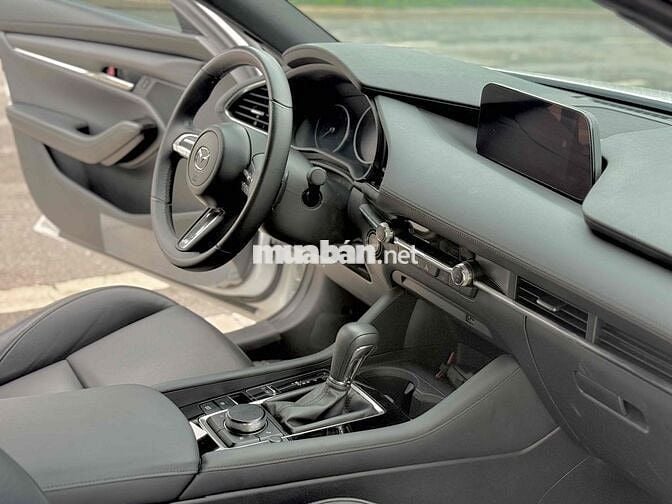 Mazda Mazda 3 Sport Luxury 2024 36000 km Trắng