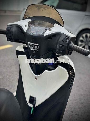 Honda SH 125i 2016 Trắng 26000 km