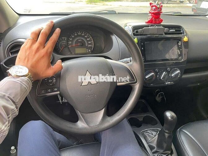 Mitsubishi Mirage 2022 Trắng 5 chỗ Xăng