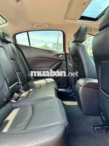 Mazda 3 1.5L Facelift 2017 Đỏ 22000 km