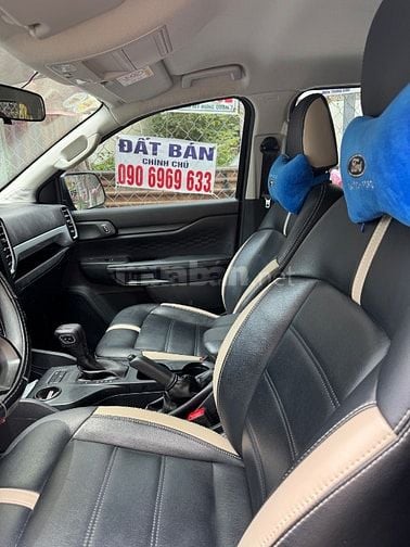 Ford Ranger XLS 2023 chính hãng