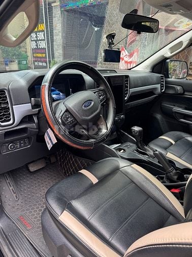 Ford Ranger XLS 2023 chính hãng
