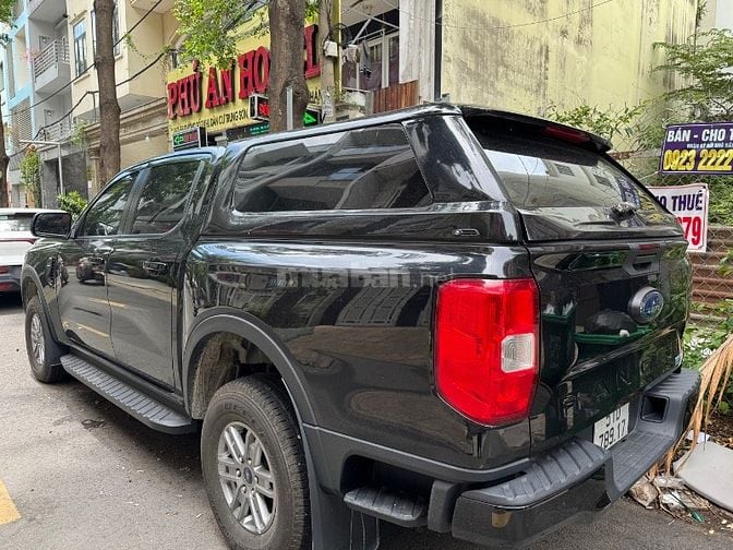 Ford Ranger XLS 2023 chính hãng