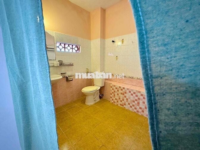 Cho thuê Sàn Văn Phòng 45m2 (bàn giao trống) hẻm xe hơi rộng