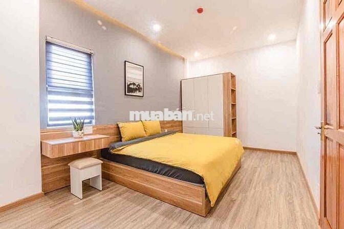 Cho thuê căn hộ 2 phòng ngủ ban công rộng gần biển Mỹ Khê