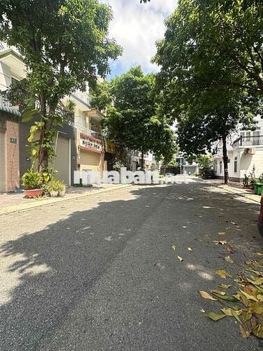 Cho Thuê Nhà 4Phòng Ngủ Ở & Mở Văn Phòng Gần Vòng Xoay Hiệp Thành