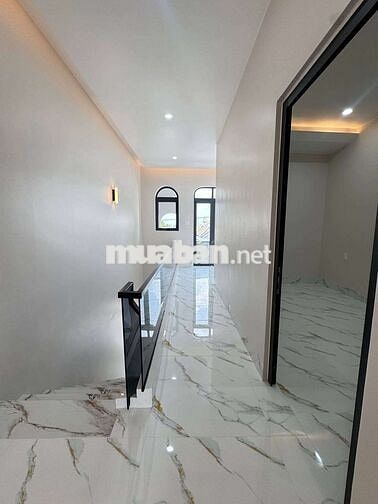 NGÂN HÀNG THANH LÝ GẤP NHÀ 1 TRỆT 1 LẦU GIÁ 1 tỷ  650 TRIỆU, 3PN 2 WC
