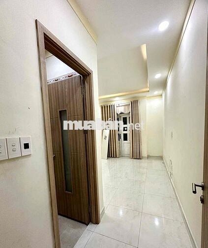Cho Thuê Nhà 4Phòng Ngủ Ở & Mở Văn Phòng Gần Vòng Xoay Hiệp Thành