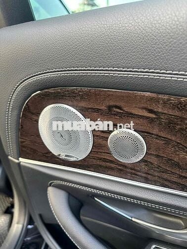 Mercedes-Benz E 250 2017 Đen 26000 mi