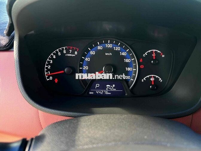 Hyundai Grand i10 2019 Trắng 44276 km