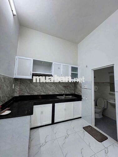CHO THUÊ NHÀ 3PN 3WC CÁCH 20M LÀ MẶT TIỀN LÊ VĂN THỌ P11 GÒ VẤP