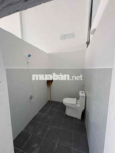CHO THUÊ KHO MINI 100m2 5,5triệu - ĐƯỜNG LỚN - ÍT DÂN CƯ