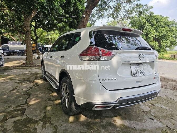 Nissan X-trail SL Premium 2018 Trắng 8 vạn Tự động
