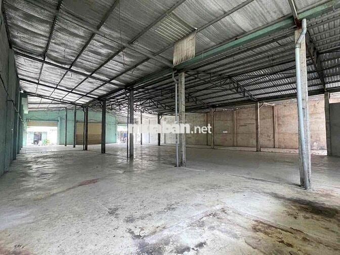 𝗫𝗨̛𝗢̛̉𝗡𝗚 𝐁𝐈̀𝐍𝐇 𝐂𝐇𝐀́𝐍𝐇 (hl80), 850m2, Tải 5 tấn