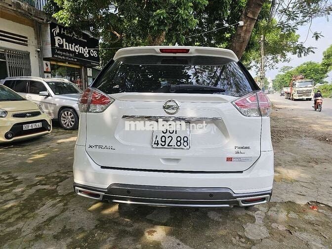 Nissan X-trail SL Premium 2018 Trắng 8 vạn Tự động