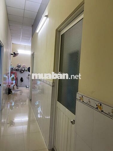 Cần bán nhà 8x20, miễn trung gian dưới mọi hình thức
