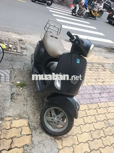 Piaggio Vespa Đen