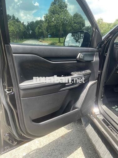 Ford Ranger XLS 2025 Tự động Đen