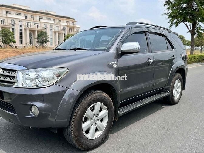 Toyota Fortuner V 2011 xe Nhật bền tốt