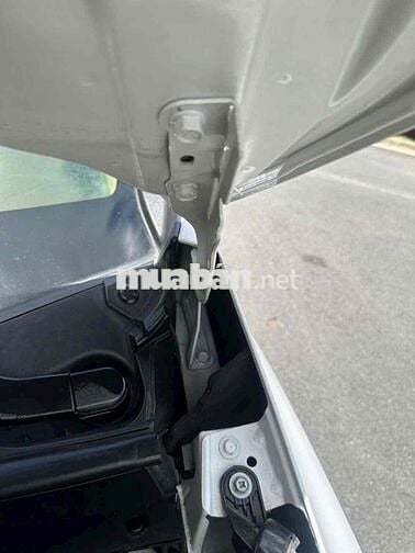 Mitsubishi Xpander AT Pre 2020 Trắng ngọc Tự động