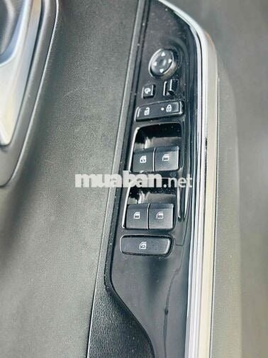 HYUNDAI CUSTIN 1.5 TURBO LĂN BÁNH 2024 XE CỰC ĐẸP