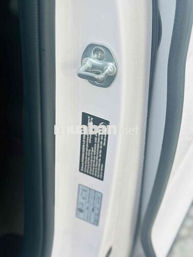 HYUNDAI CUSTIN 1.5 TURBO LĂN BÁNH 2024 XE CỰC ĐẸP