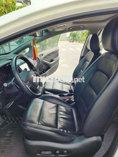 kia k3 sx2015 số tự động ,bản full ,tên tư nhân