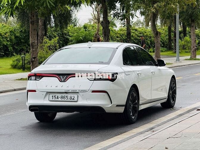 VinFast Lux A Base 2021 Trắng 41000 km