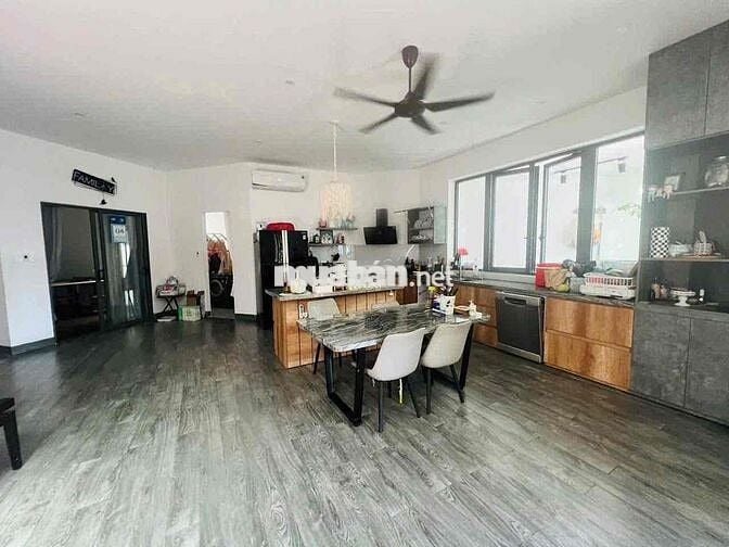 CHO THUÊ NHÀ ĐƯỜNG 7M5 ĐẶNG THÁI THÂN 370M2 ĐẦY ĐỦ NỘI THẤT