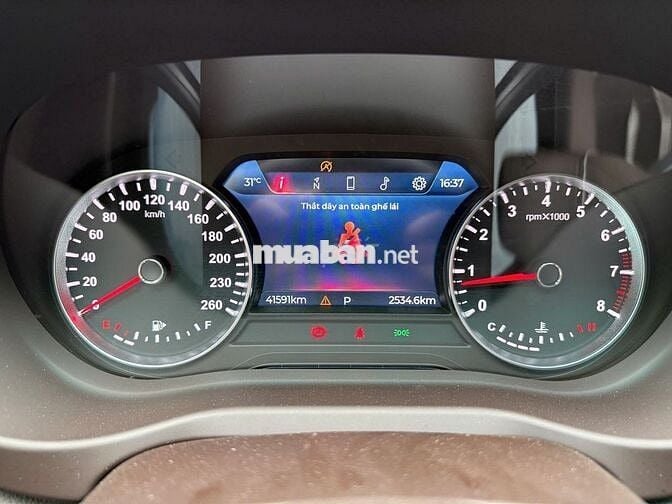 VinFast Lux A Base 2021 Trắng 41000 km