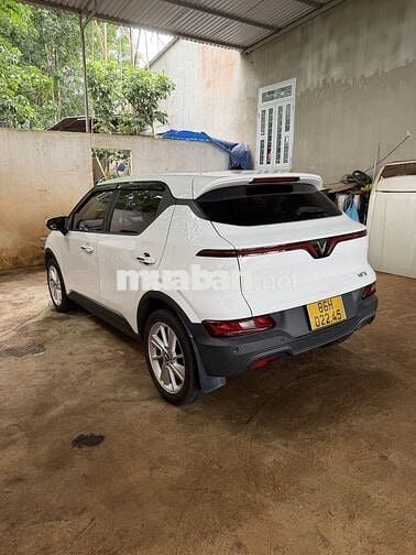 VinFast VF5 Plus Trắng Điện