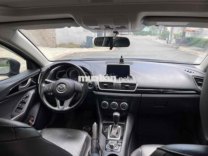 Mazda Mazda 3 1.5 AT Sedan 2016 Đen 40.000km