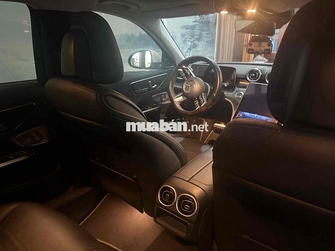 Mercedes-Benz C300 2022 V1 Trắng 32000 km