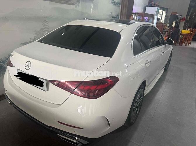 Mercedes-Benz C300 2022 V1 Trắng 32000 km