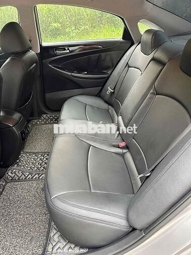 Hyundai Sonata 2.0 số tự động full đồ chơi cực đẹp