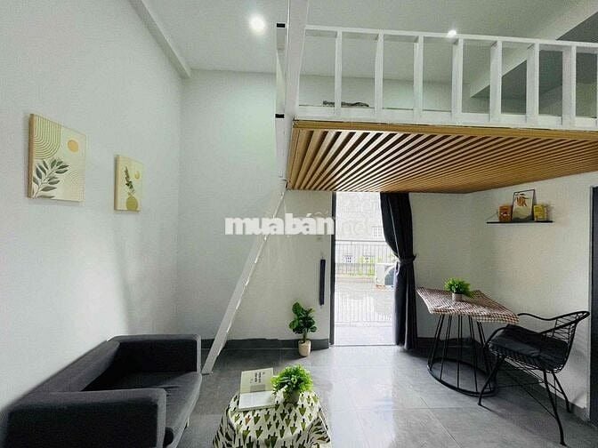 CHO THUÊ PHÒNG TRỌ CÓ GÁC - RỘNG 35m2 BAN CÔNG SIÊU BỰ NGAY LINH ĐÔNG