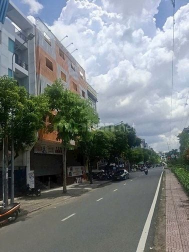 38 Tỷ! Bán Mặt Tiền Phan Xích Long, Bình Thạnh - 6,6x15m - Hầm 5 Tầng 