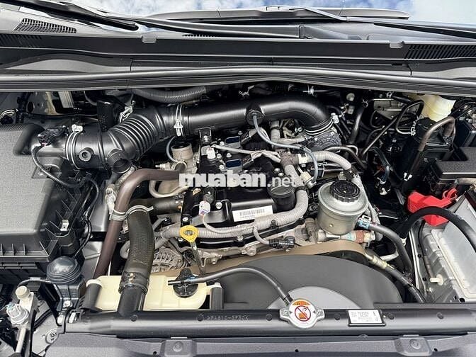 Toyota Innova E 2023 Số sàn Bạc 83,000 km