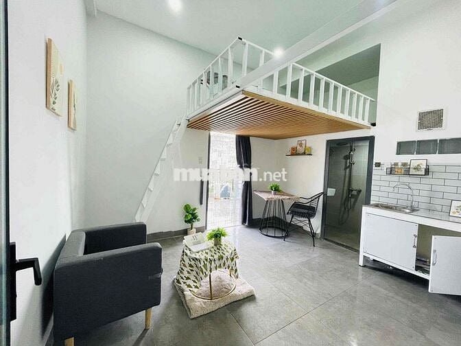 CHO THUÊ PHÒNG TRỌ CÓ GÁC - RỘNG 35m2 BAN CÔNG SIÊU BỰ NGAY LINH ĐÔNG