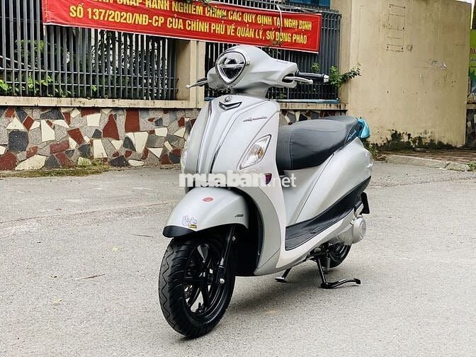 Yamaha Grande 125 FI Xám Bạc Phanh ABS Lướt