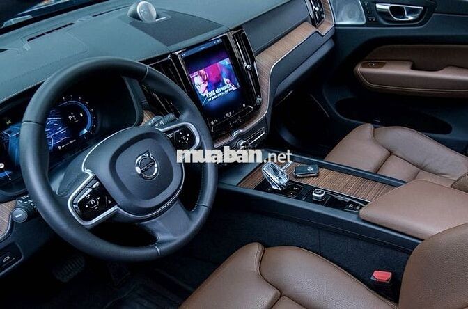 Volvo XC60 2022 Nhập khẩu Bản Đủ