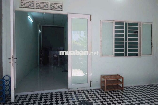 Nhà gần chợ - trường Phú Mỹ, giá 5 triệu/tháng có sẵn nội thất vào ở