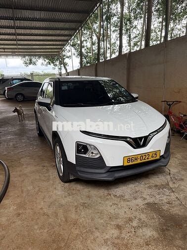 VinFast VF5 Plus Trắng Điện