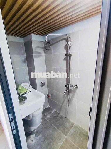 CHO THUÊ PHÒNG TRỌ CÓ GÁC - RỘNG 35m2 BAN CÔNG SIÊU BỰ NGAY LINH ĐÔNG